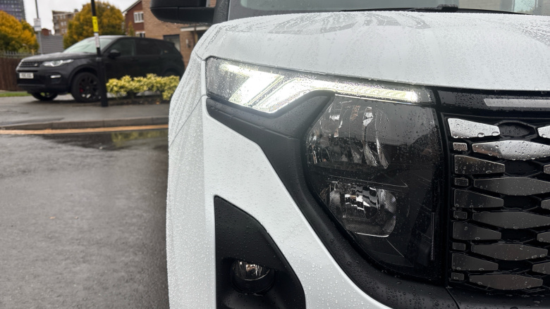 Ford Transit Courier E-Transit Courier 100kW 43kWh Trend Van Auto